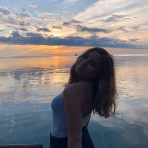 Meet your Posher, Allison